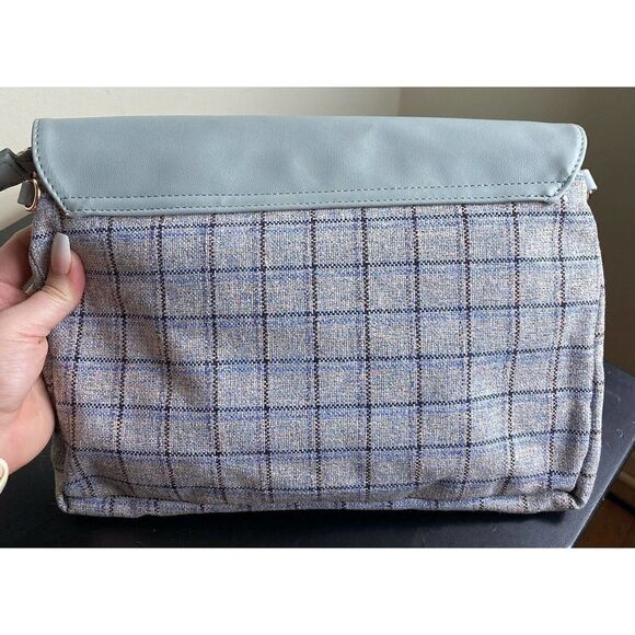 Beaulyn Leather Travel Changing Pad Blue Plaid Diaper Storage Wipes Case - Picture 2 of 10